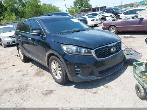 5XYPG4A31KG580821 2019 KIA SORENTO - Image 1