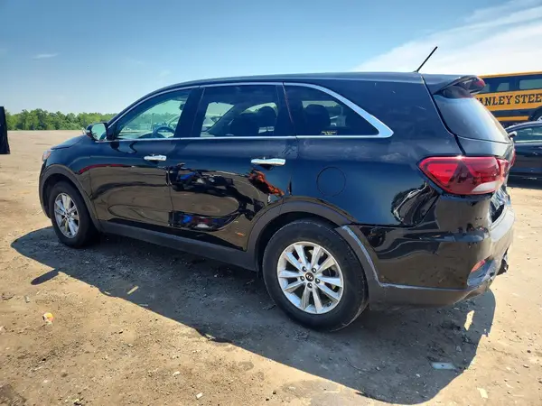 5XYPG4A31KG581158 2019 KIA SORENTO - Image 2