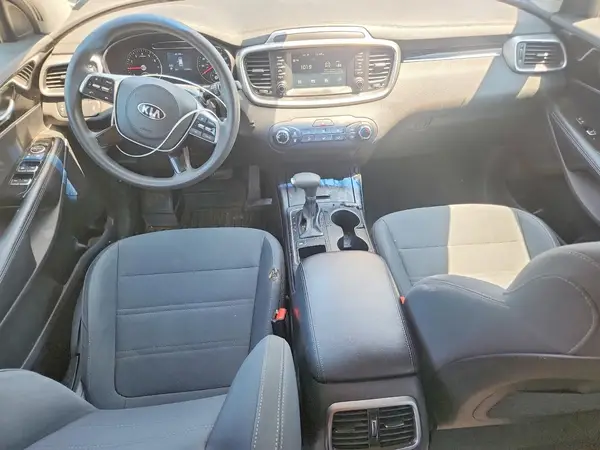 5XYPG4A31KG581158 2019 KIA SORENTO - Image 8