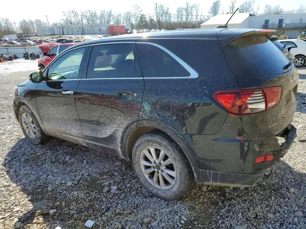 5XYPG4A31KG582102 2019 KIA SORENTO - Image 2