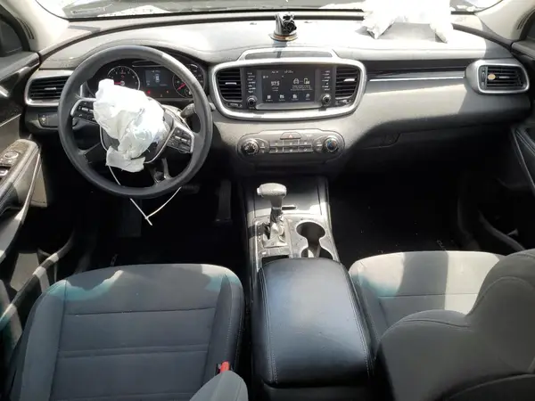 5XYPG4A31KG586005 2019 KIA SORENTO - Image 8