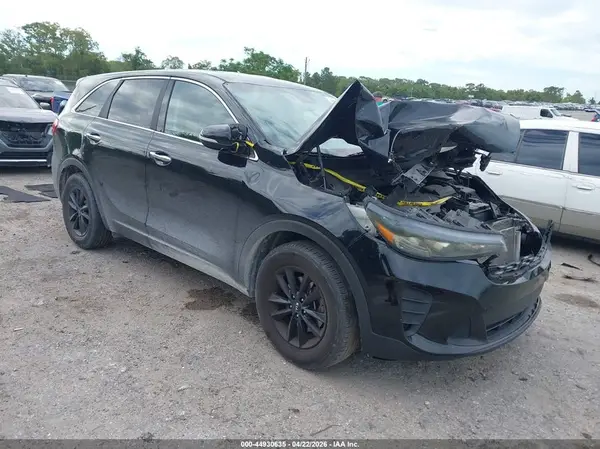 5XYPG4A31KG586988 2019 KIA SORENTO - Image 1