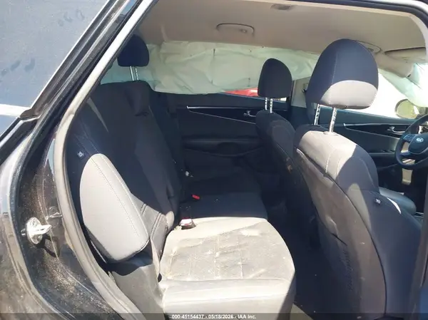5XYPG4A31KG591947 2019 KIA SORENTO - Image 8