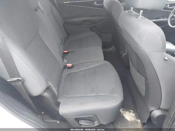 5XYPG4A31KG595304 2019 KIA SORENTO - Image 8