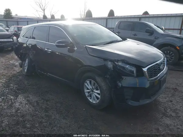 5XYPG4A31KG597781 2019 KIA SORENTO - Image 1