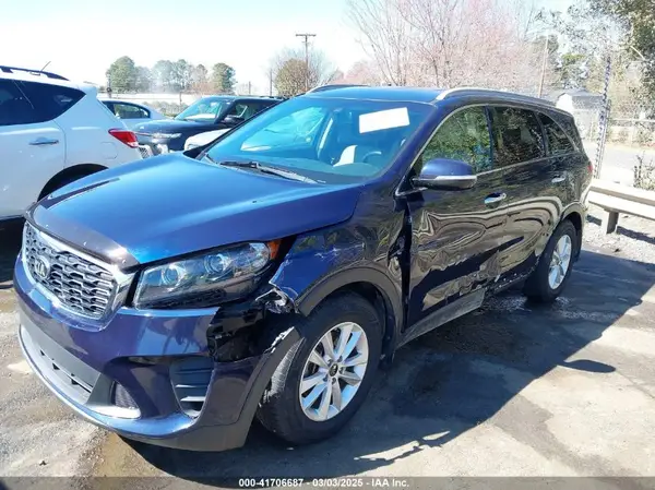 5XYPG4A31KG602204 2019 KIA SORENTO - Image 2