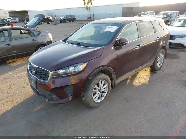 5XYPG4A31LG629274 2020 KIA SORENTO - Image 2