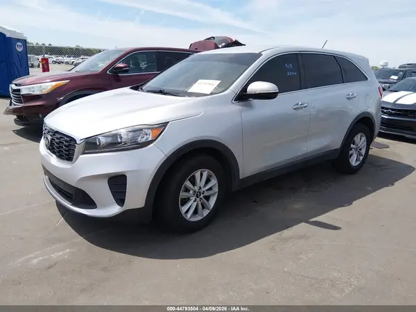 5XYPG4A31LG634183 2020 KIA SORENTO - Image 2