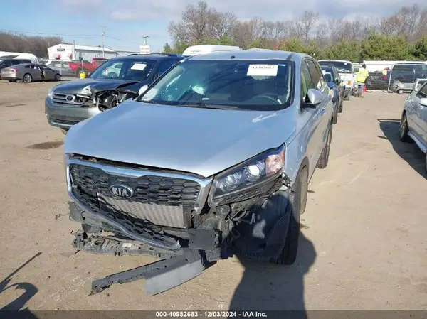 5XYPG4A31LG638850 2020 KIA SORENTO - Image 2