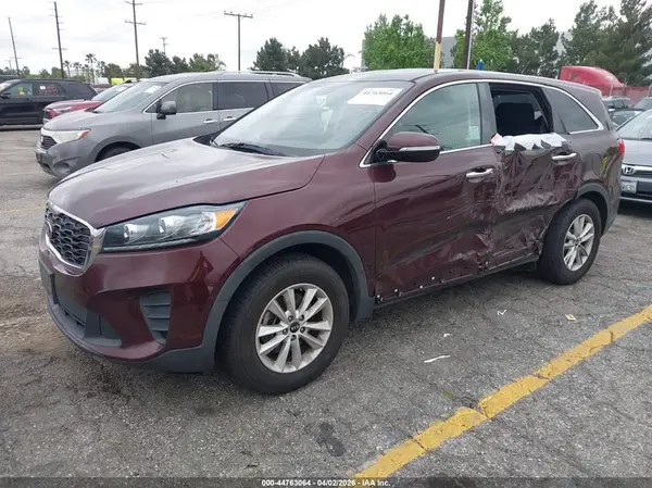 5XYPG4A31LG641568 2020 KIA SORENTO - Image 2