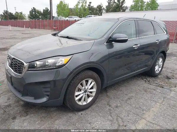 5XYPG4A31LG642610 2020 KIA SORENTO - Image 2