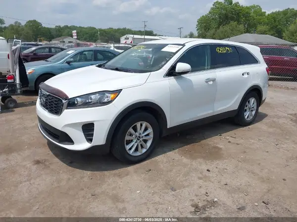 5XYPG4A31LG643837 2020 KIA SORENTO - Image 2