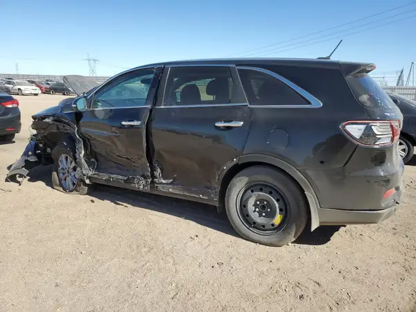 5XYPG4A31LG656684 2020 KIA SORENTO - Image 2