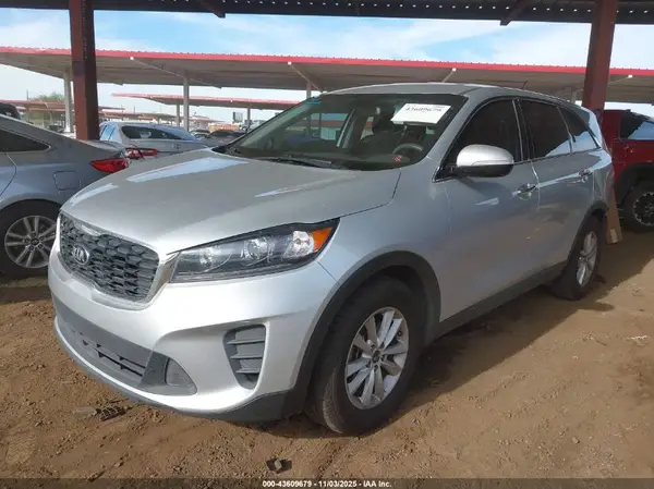 5XYPG4A31LG656958 2020 KIA SORENTO - Image 2