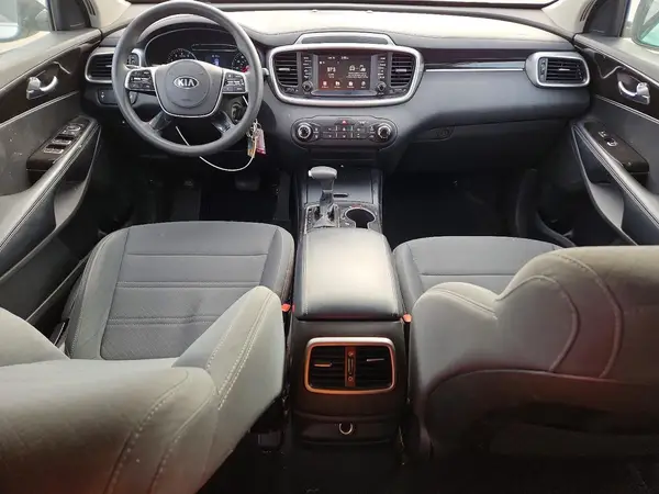 5XYPG4A31LG657415 2020 KIA SORENTO - Image 8