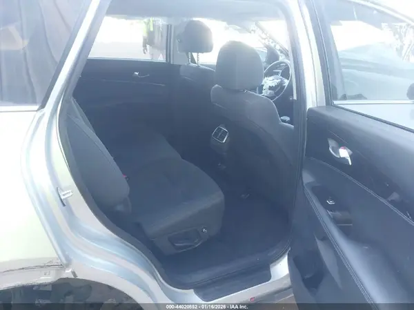 5XYPG4A31LG685960 2020 KIA SORENTO - Image 8