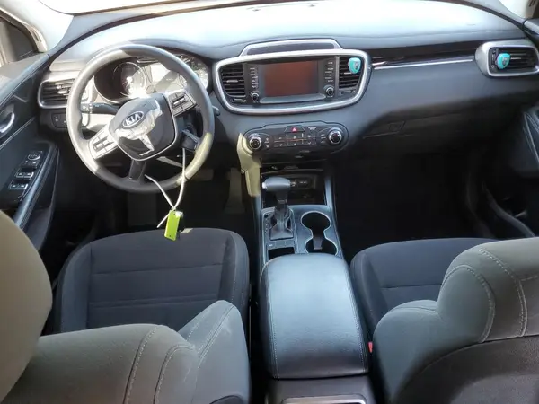 5XYPG4A31LG698868 2020 KIA SORENTO - Image 8