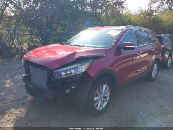 5XYPG4A32GG003660 2016 KIA SORENTO - Image 2