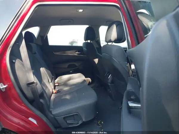 5XYPG4A32GG003660 2016 KIA SORENTO - Image 8