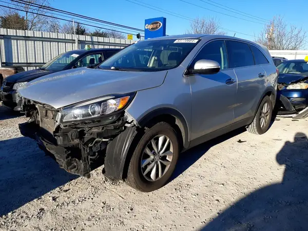 5XYPG4A32GG005702 2016 KIA SORENTO - Image 1