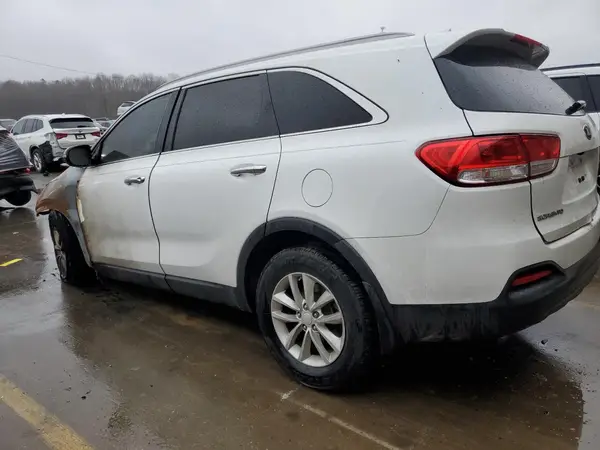 5XYPG4A32GG009118 2016 KIA SORENTO - Image 2