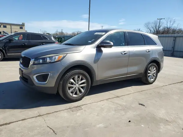5XYPG4A32GG015033 2016 KIA SORENTO - Image 1