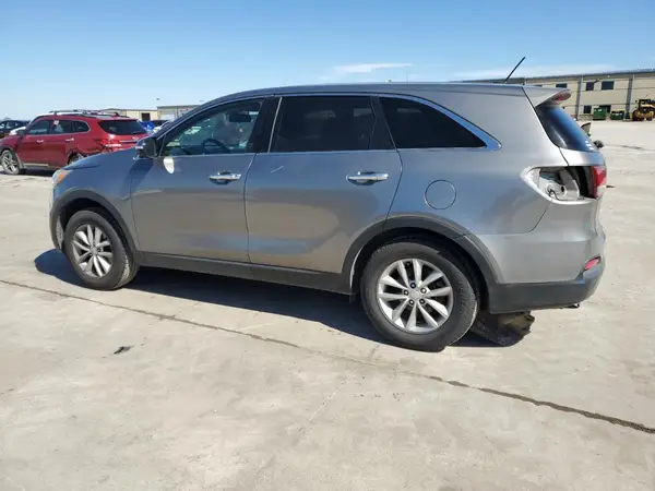 5XYPG4A32GG015033 2016 KIA SORENTO - Image 2