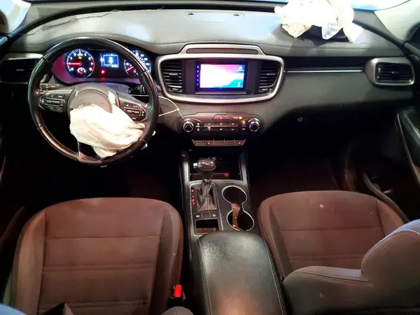 5XYPG4A32GG018160 2016 KIA SORENTO - Image 8