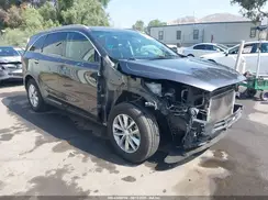 5XYPG4A32GG023875 2016 KIA SORENTO