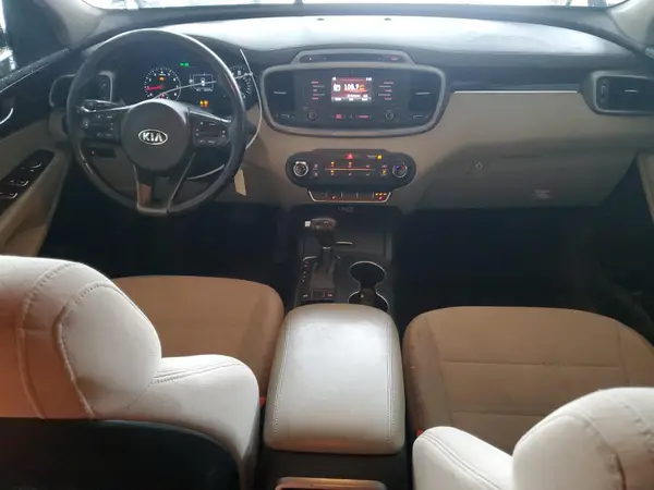 5XYPG4A32GG025626 2016 KIA SORENTO - Image 8