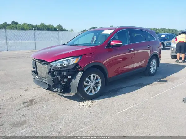 5XYPG4A32GG030938 2016 KIA SORENTO - Image 2