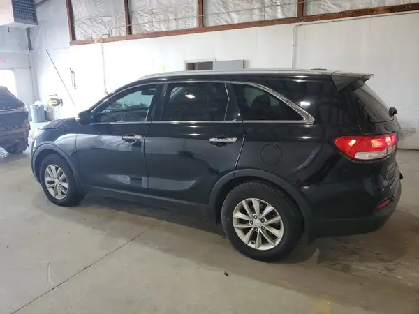 5XYPG4A32GG032625 2016 KIA SORENTO - Image 2