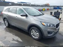 5XYPG4A32GG035623 2016 KIA SORENTO