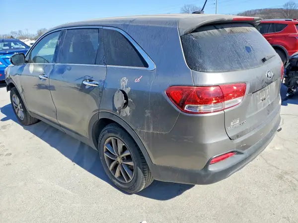 5XYPG4A32GG037033 2016 KIA SORENTO - Image 2