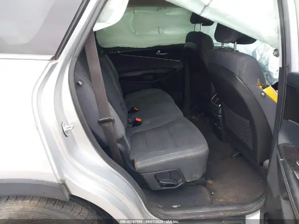 5XYPG4A32GG039767 2016 KIA SORENTO - Image 8