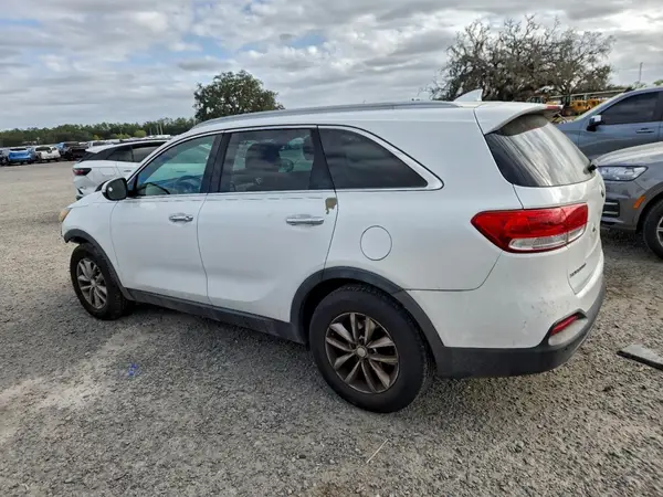 5XYPG4A32GG053815 2016 KIA SORENTO - Image 2