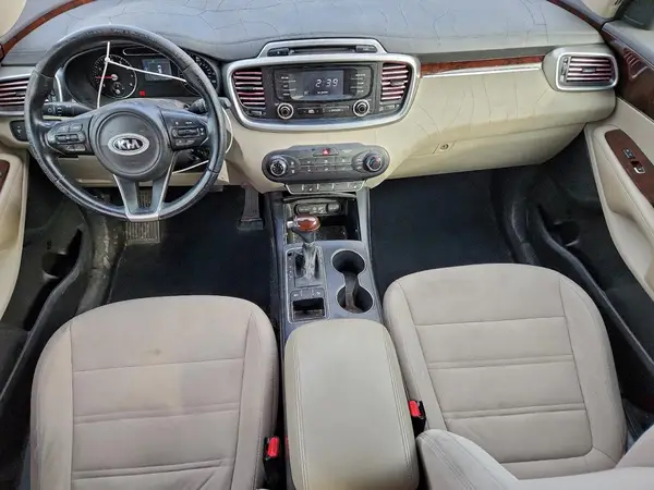 5XYPG4A32GG053815 2016 KIA SORENTO - Image 8
