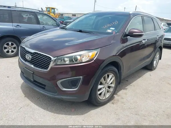 5XYPG4A32GG055287 2016 KIA SORENTO - Image 2