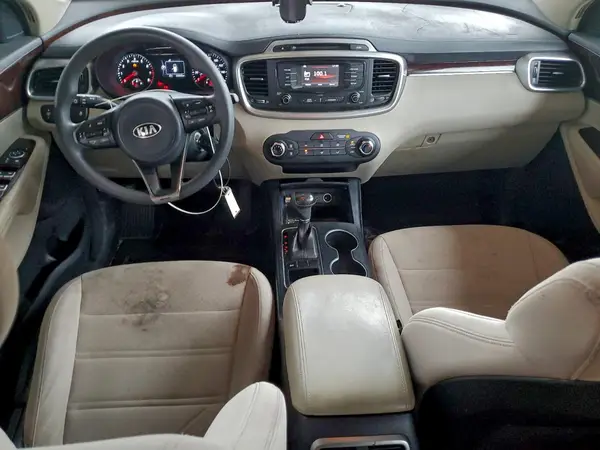 5XYPG4A32GG057492 2016 KIA SORENTO - Image 8