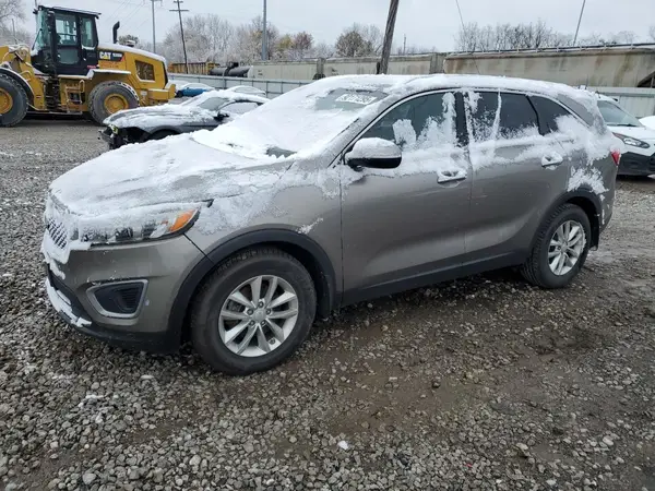 5XYPG4A32GG058769 2016 KIA SORENTO - Image 1