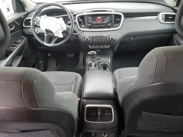 5XYPG4A32GG058769 2016 KIA SORENTO - Image 8