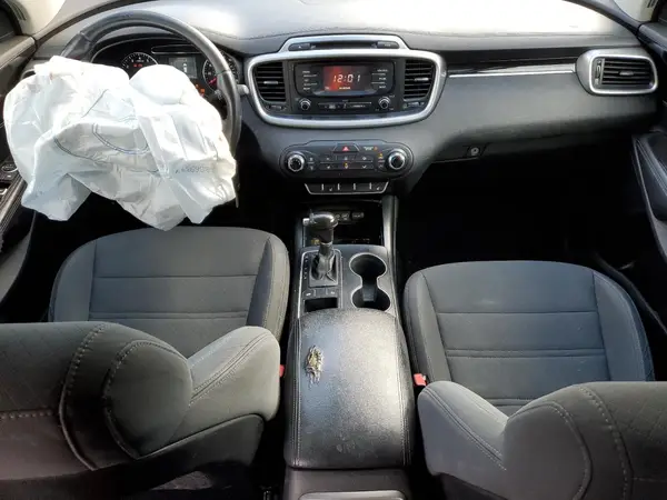 5XYPG4A32GG059632 2016 KIA SORENTO - Image 8
