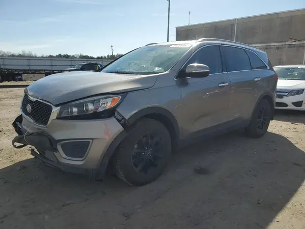 5XYPG4A32GG059730 2016 KIA SORENTO - Image 1