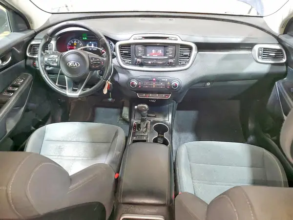 5XYPG4A32GG062613 2016 KIA SORENTO - Image 8