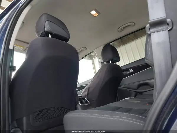 5XYPG4A32GG081369 2016 KIA SORENTO - Image 8