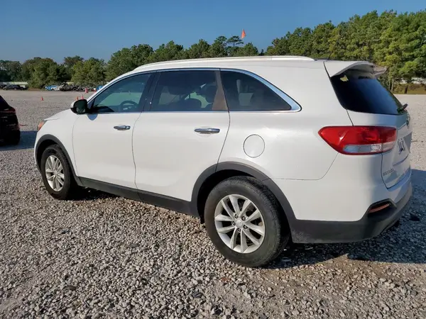 5XYPG4A32GG081422 2016 KIA SORENTO - Image 2