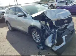 5XYPG4A32GG083011 2016 KIA SORENTO