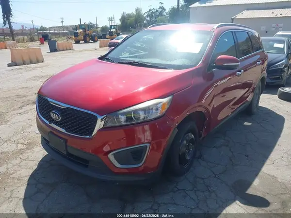 5XYPG4A32GG087091 2016 KIA SORENTO - Image 2
