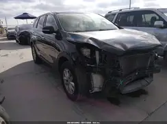 5XYPG4A32GG088127 2016 KIA SORENTO