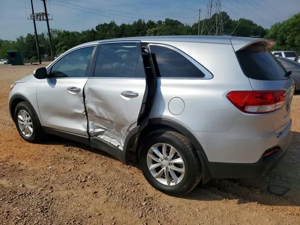 5XYPG4A32GG088824 2016 KIA SORENTO - Image 2